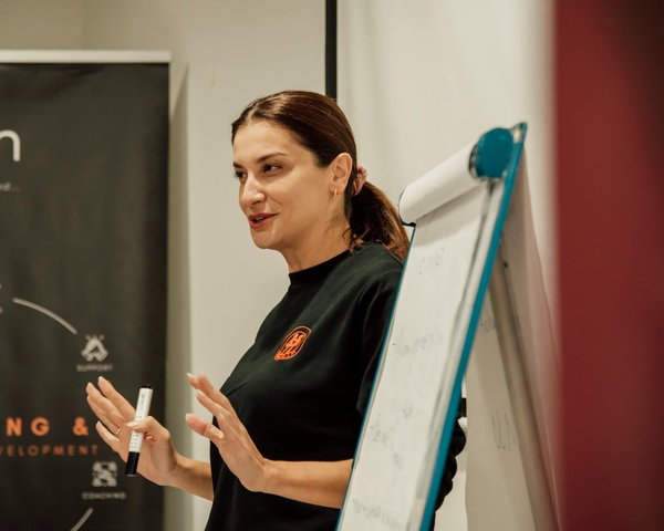 How Can UK Businesses Optimize Their Service Offerings to Attract New Clients?